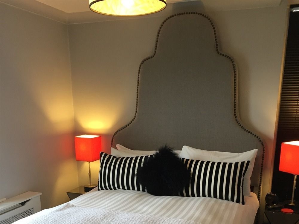 The Bijou Hotel Харогейт Екстериор снимка